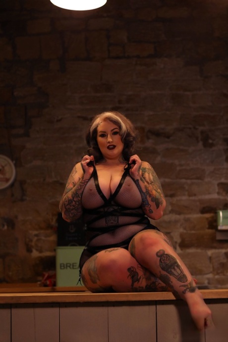 Fucked in Her Wedding Japan xxx